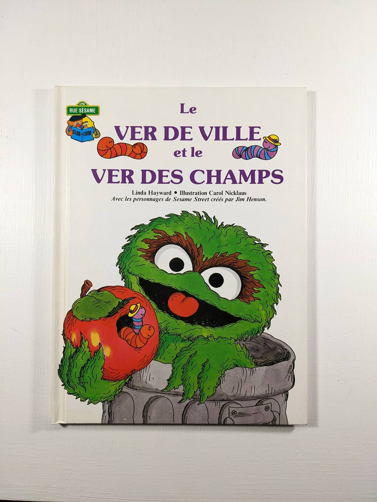 Rue Sésame : Le ver de ville et le ver des champs